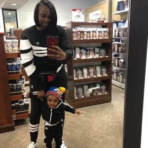 Meet your Posher, Regina